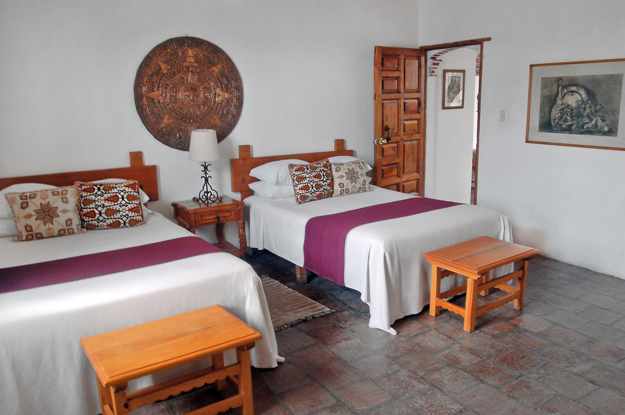 Hotel Los Arcos Таско де Аларкон Екстериор снимка