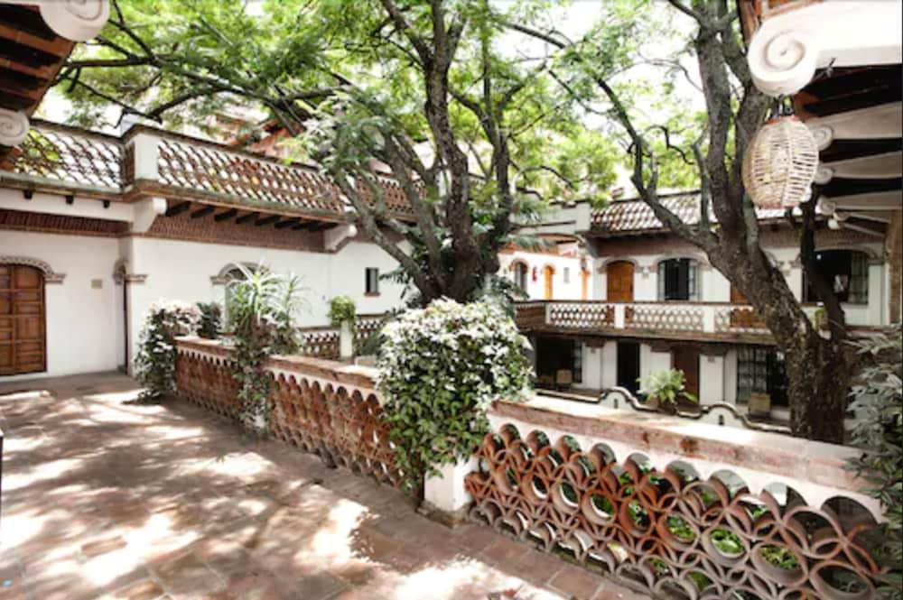 Hotel Los Arcos Таско де Аларкон Екстериор снимка