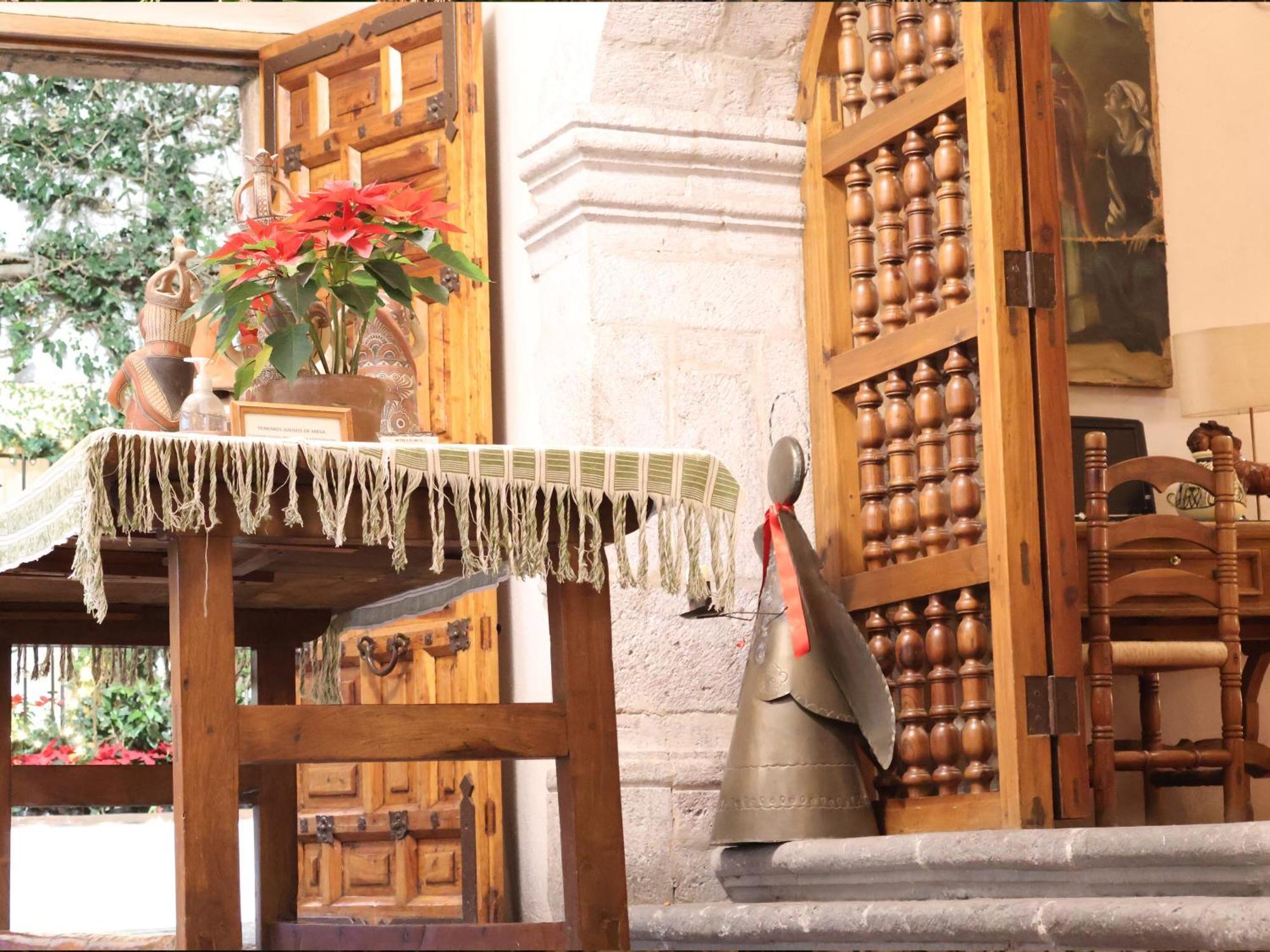 Hotel Los Arcos Таско де Аларкон Екстериор снимка