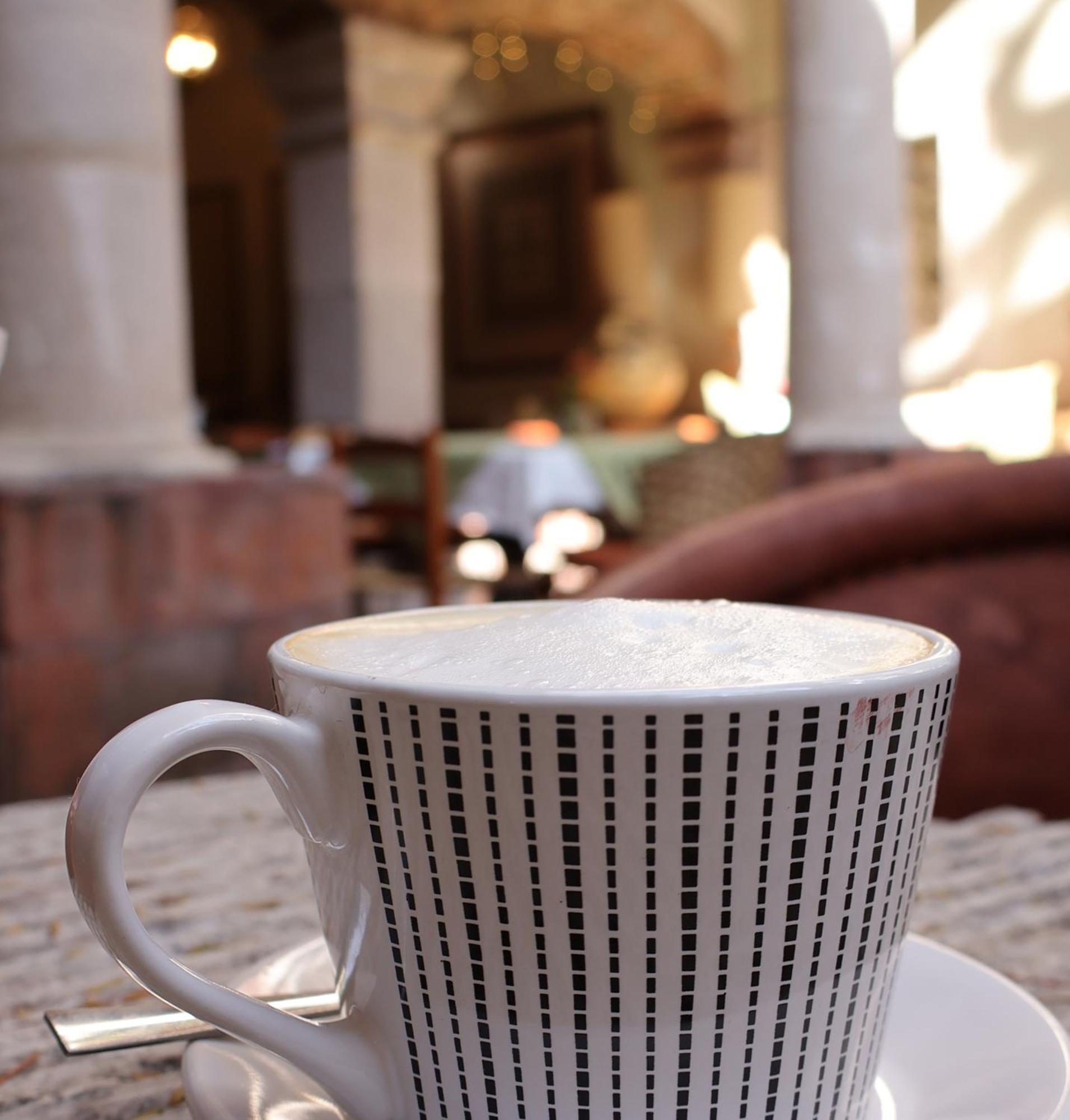 Hotel Los Arcos Таско де Аларкон Екстериор снимка
