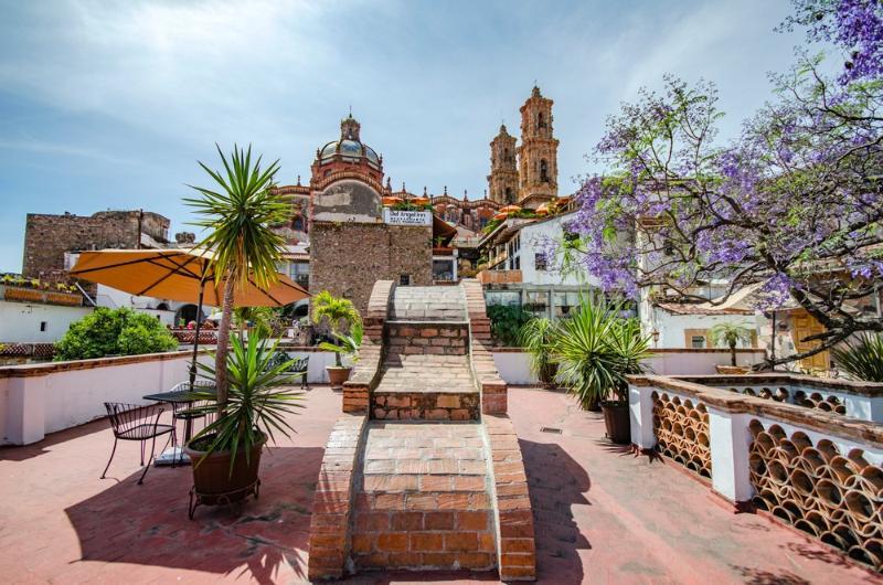 Hotel Los Arcos Таско де Аларкон Екстериор снимка